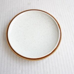 Mikasa Natural Beauty C 9000 Small Plate Speckled Tan Brown Rim Made Japan